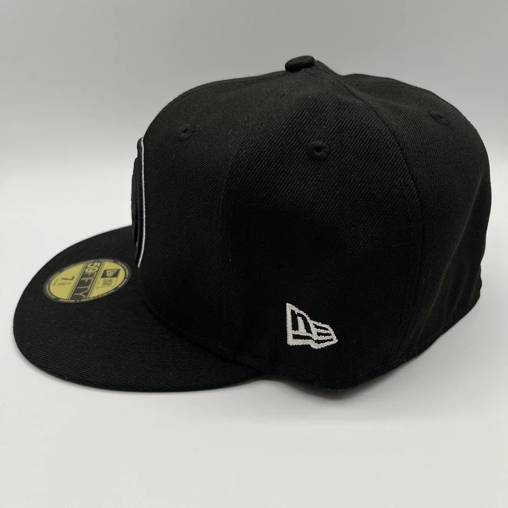 Brooklyn Nets New Era 59FIFTY Hat Cap Fitted Mens 7 1/2 Black NBA Basketball NEW